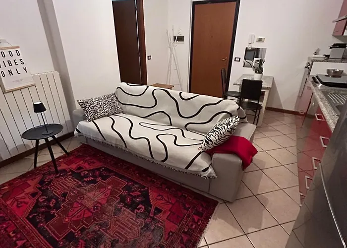 Lägenhet Marti's House-near Leonardo Academy, Mpx, -wi-fi1gb Sesto Calende